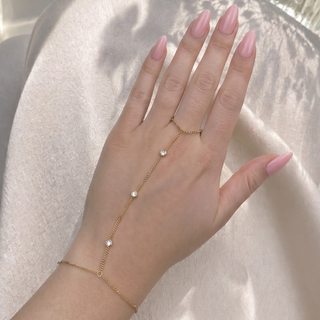 Celeste Hand Chain