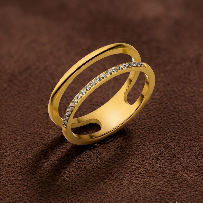 Donna Zirconia Ring