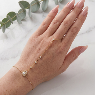 Nova Hand Chain