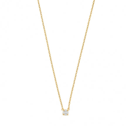 Elegant gold chain necklace with a zirconia stone.